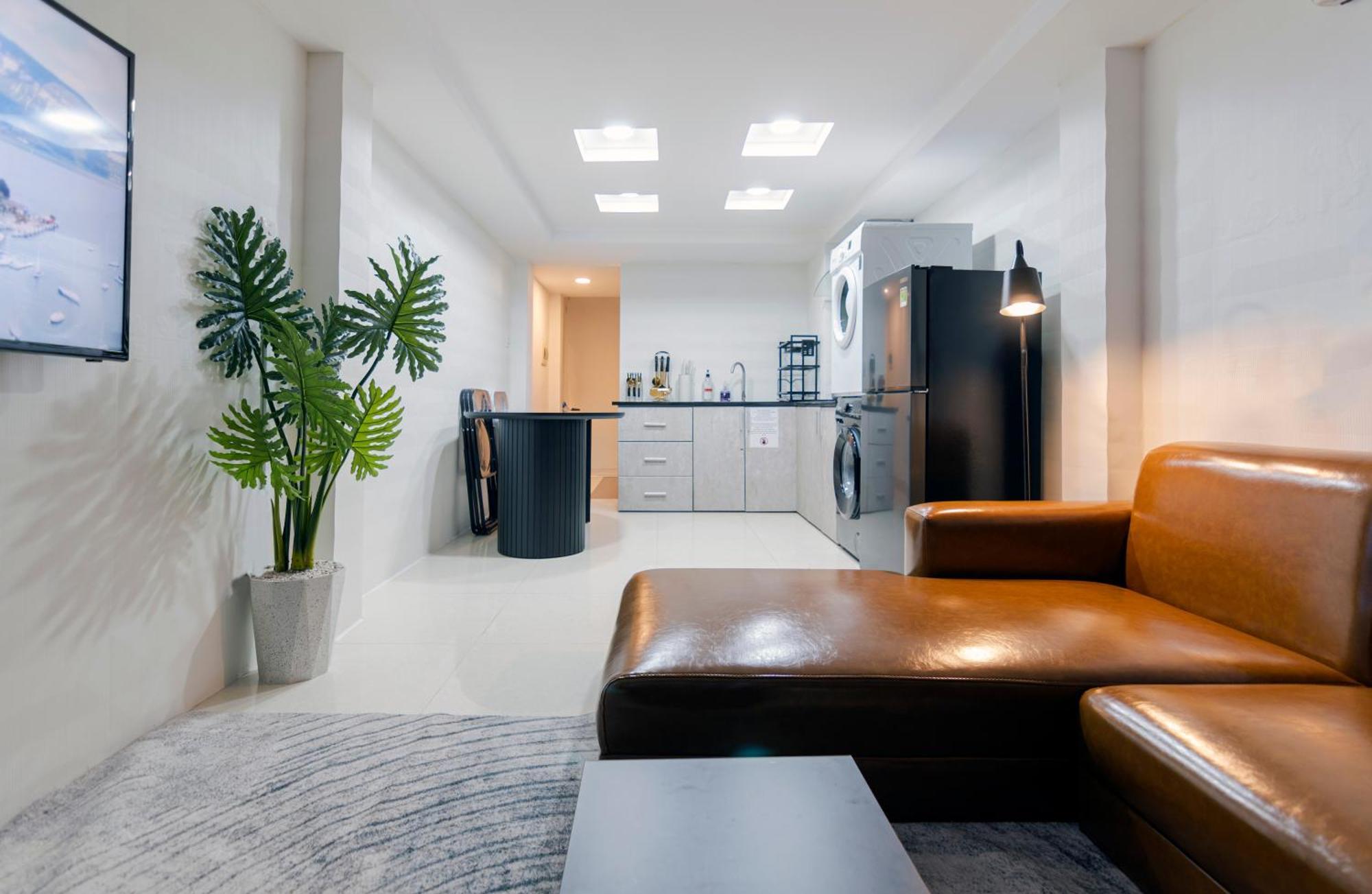 Nhà nghỉ Entire House With Full Amenities - Near Bui Vien Walking Street , District 1