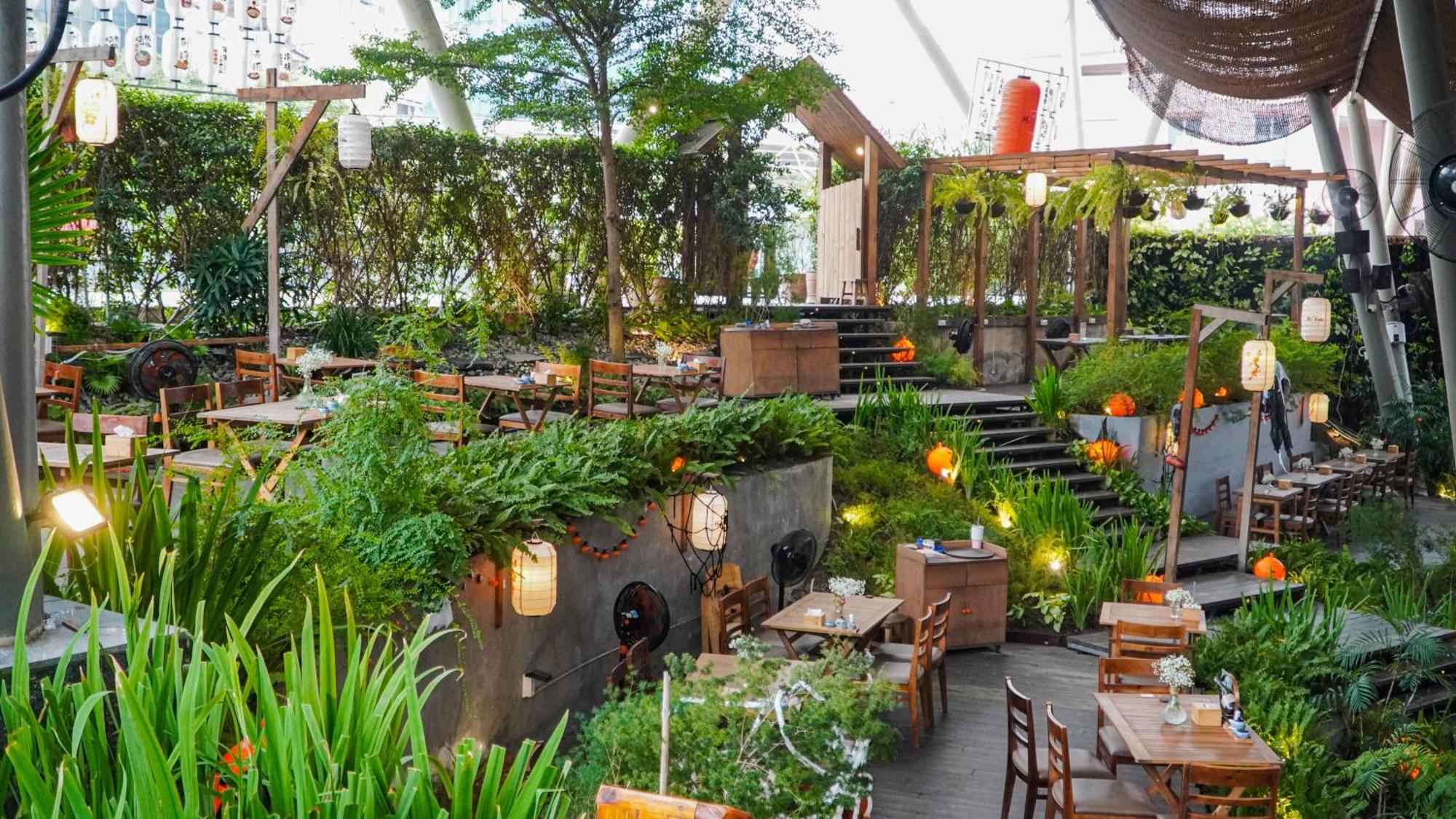 Nhà nghỉ Entire House With Full Amenities - Near Bui Vien Walking Street , District 1 TP. Hồ Chí Minh