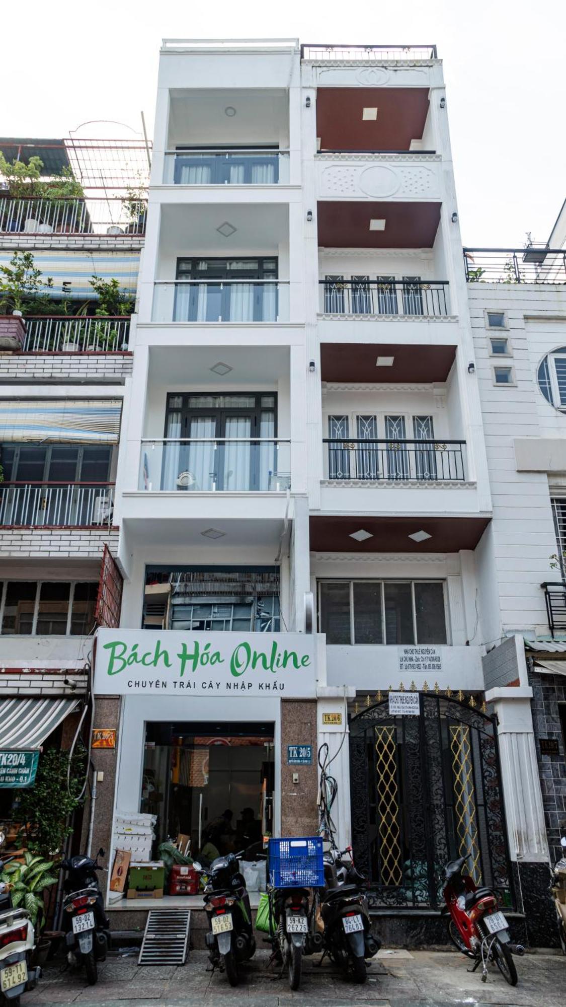 Entire House With Full Amenities - Near Bui Vien Walking Street , District 1 * TP. Hồ Chí Minh